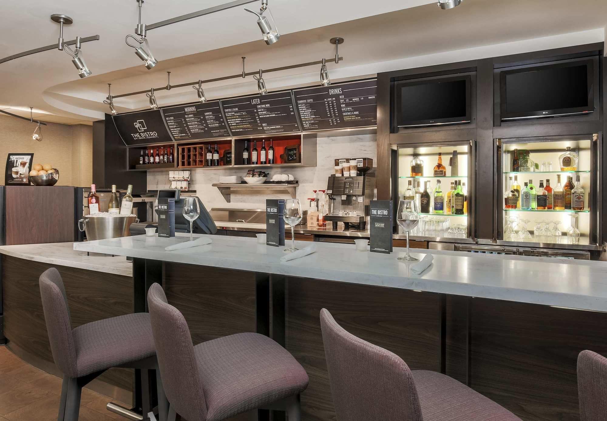 ホテル コートヤード オーランド レイクメアリー/ノース Heathrow エクステリア 写真